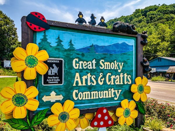 Arts And Crafts Community